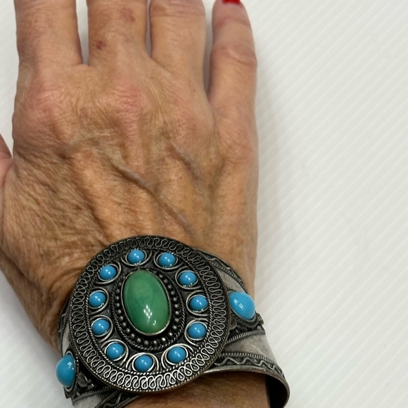 Faux Turquoise Stones Cuff Bracelet with Viking Theme - Picture 6 of 11